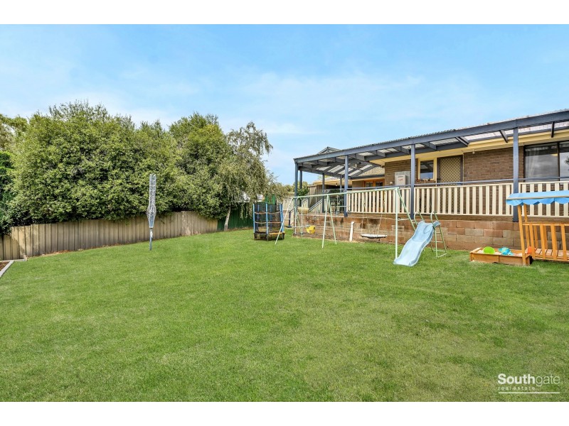 33 Byards Road, Happy Valley SA 5159