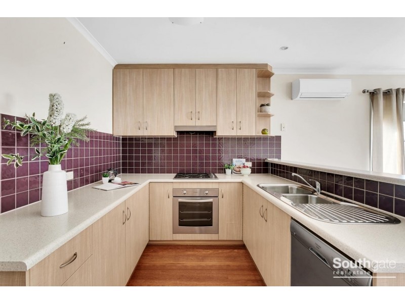 2a Chamberlain Drive, Christie Downs SA 5164