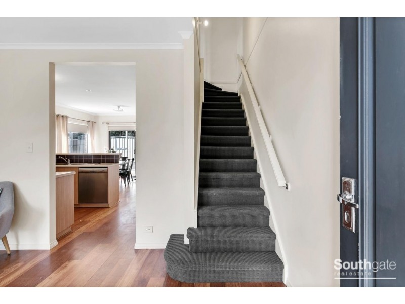 2a Chamberlain Drive, Christie Downs SA 5164
