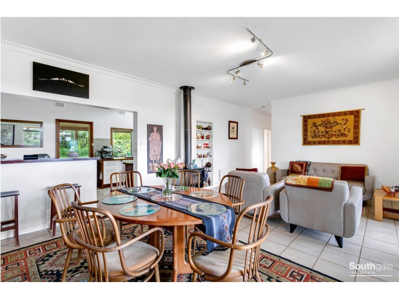 112 Adams Road, Blewitt Springs SA 5171