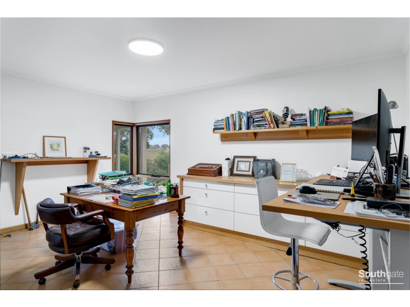 112 Adams Road, Blewitt Springs SA 5171