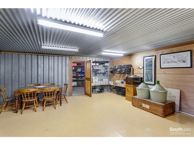 112 Adams Road, Blewitt Springs SA 5171