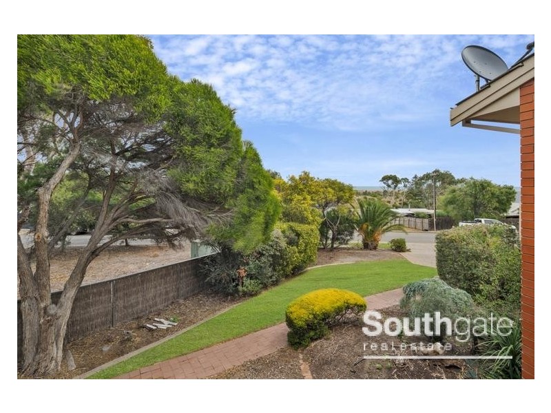 2/1 Second Avenue, Moana SA 5169