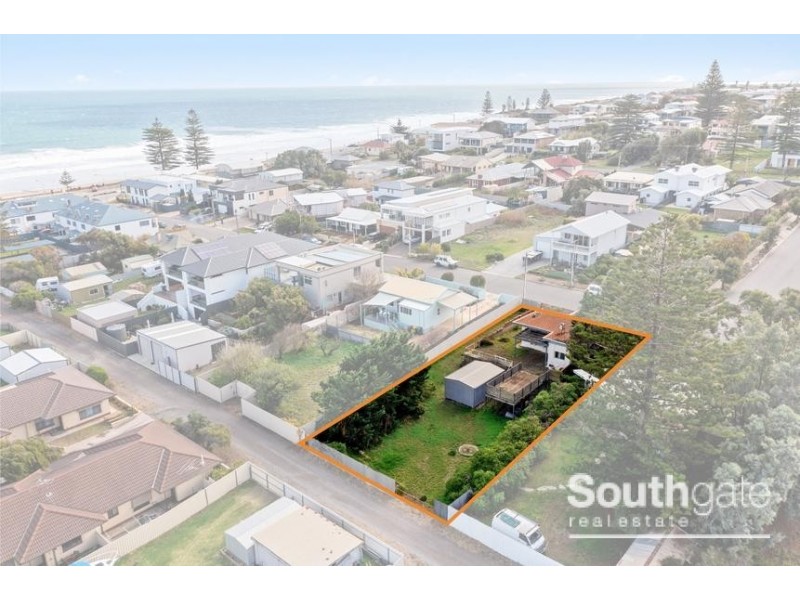 26 Fourth Avenue, Moana SA 5169