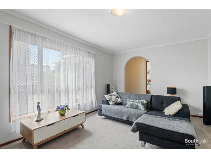 18 Macquarie Street, Moana SA 5169