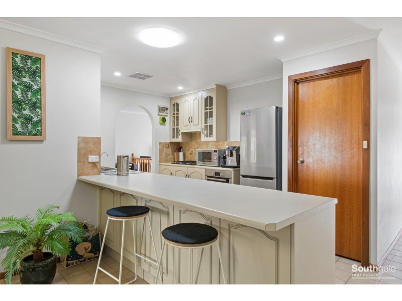 18 Macquarie Street, Moana SA 5169