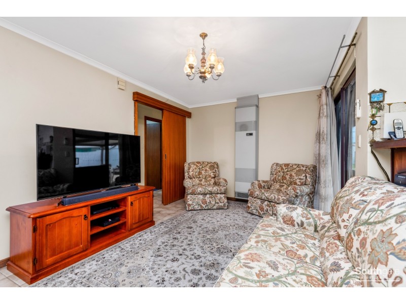 8 Geraldine Street, Valley View SA 5093