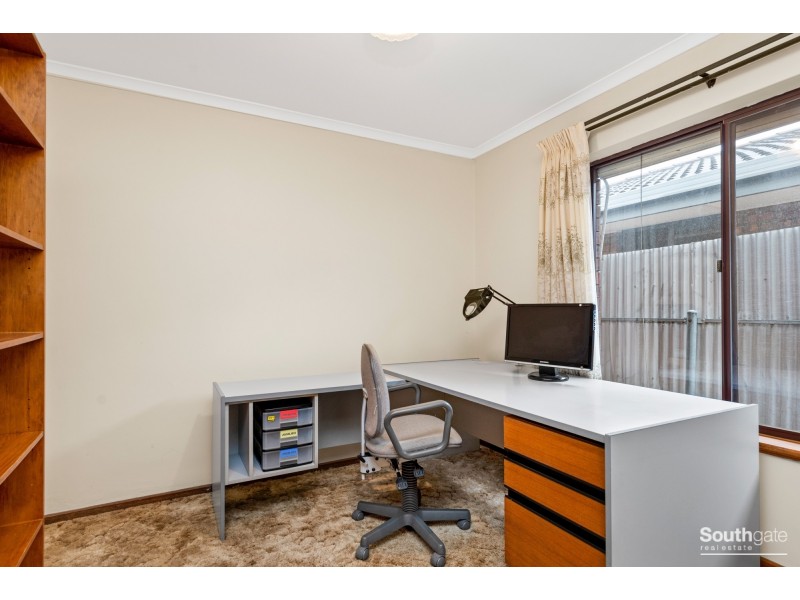 8 Geraldine Street, Valley View SA 5093