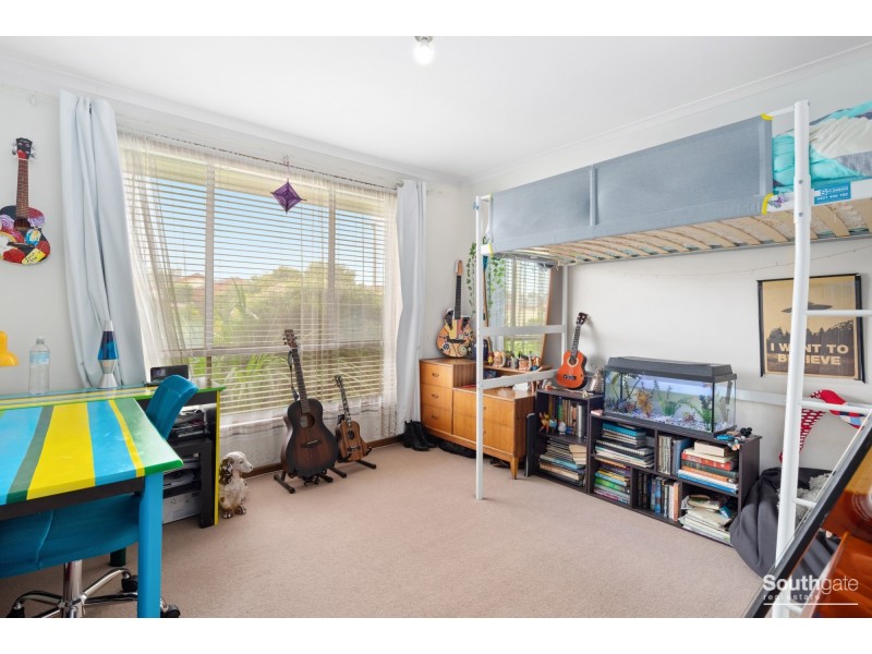31 Kwinana Crescent, Port Noarlunga South SA 5167