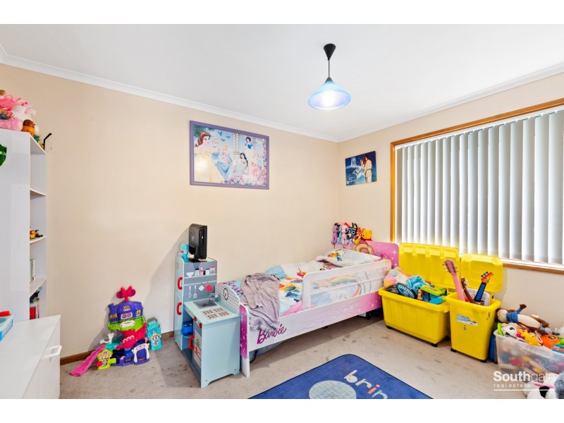 31 Kwinana Crescent, Port Noarlunga South SA 5167
