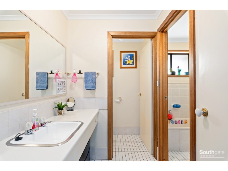 31 Kwinana Crescent, Port Noarlunga South SA 5167