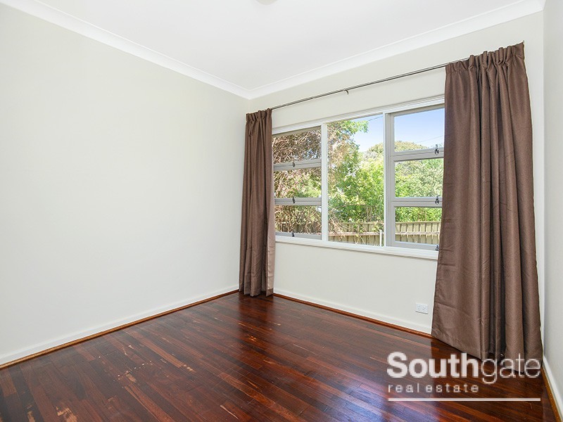 3 Peter Crescent, Morphett Vale SA 5162