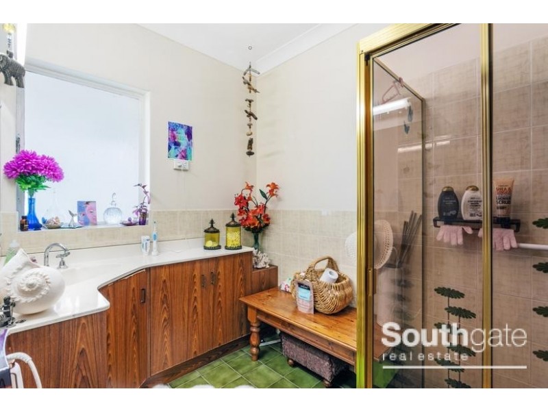 40 Roberts Road, Hackham West SA 5163