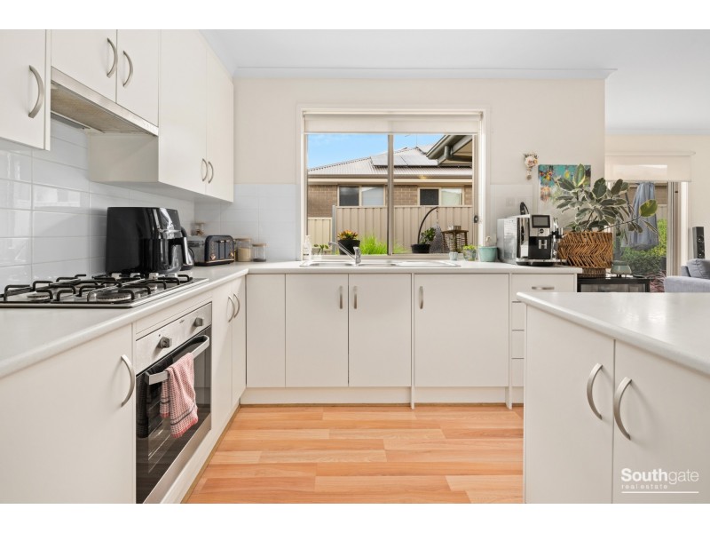16 Anglesea Lane, Seaford Rise SA 5169