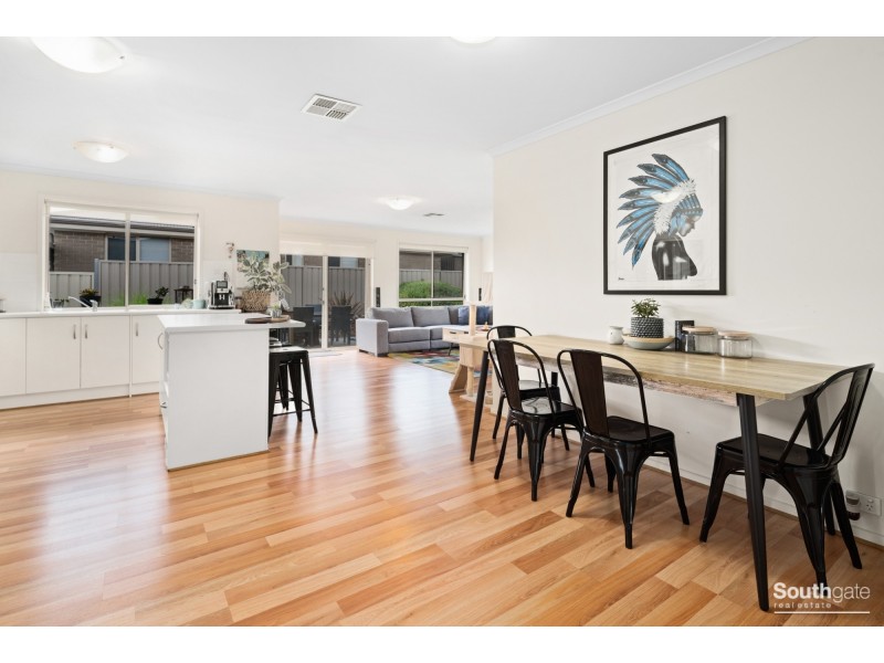 16 Anglesea Lane, Seaford Rise SA 5169