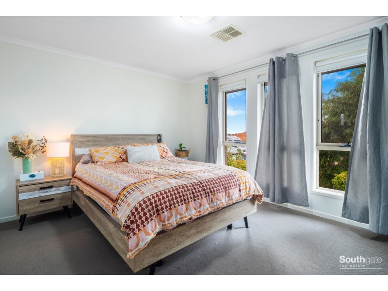 16 Anglesea Lane, Seaford Rise SA 5169