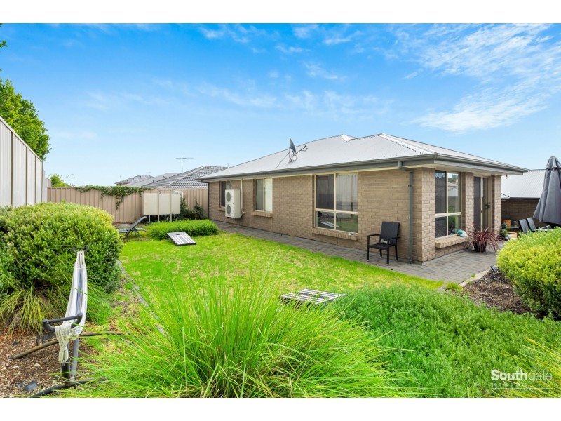 16 Anglesea Lane, Seaford Rise SA 5169