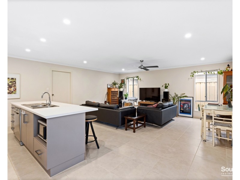 24 South Pacific Drive, Seaford Meadows SA 5169