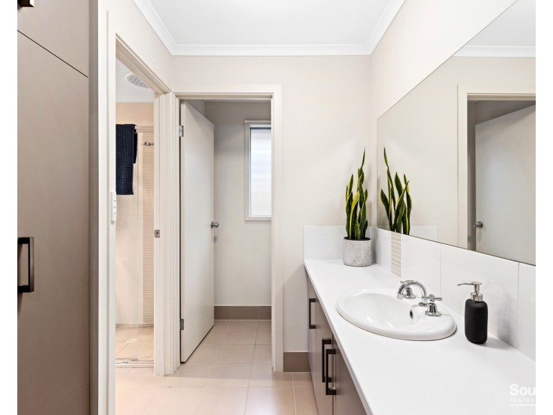 24 South Pacific Drive, Seaford Meadows SA 5169