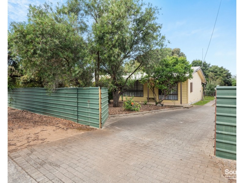 1 Lovelock Street, Aldinga Beach SA 5173