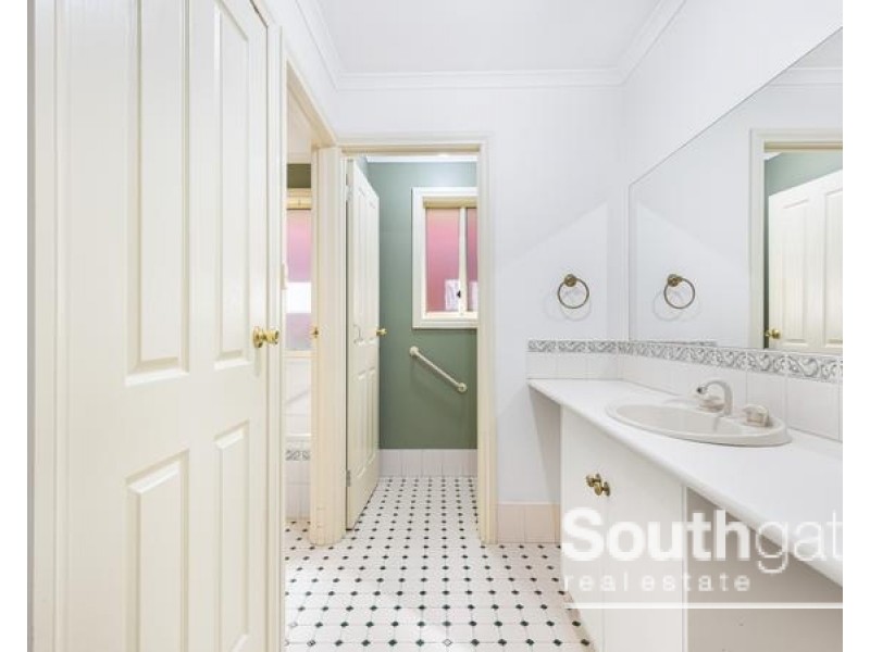 4 Birch Avenue, Seaford SA 5169