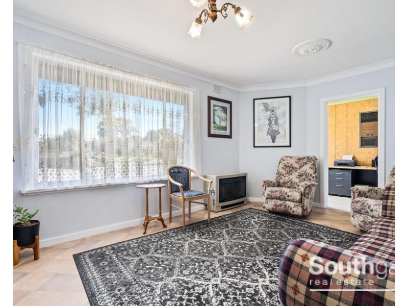 40 Collins Parade, Hackham SA 5163