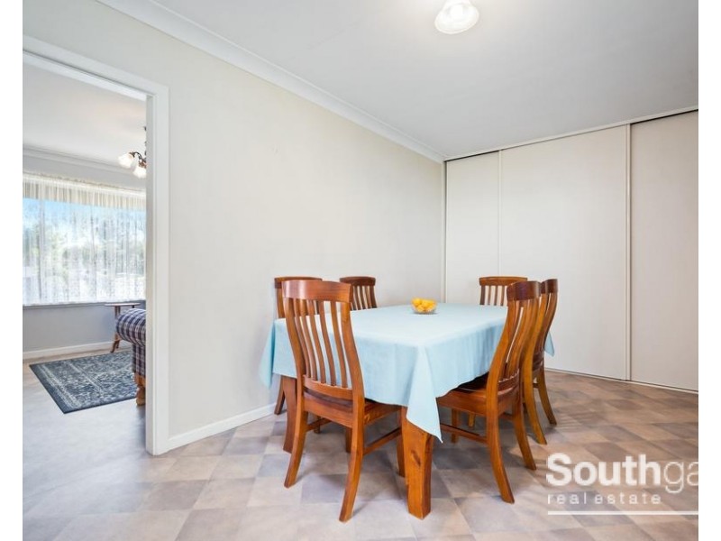 40 Collins Parade, Hackham SA 5163