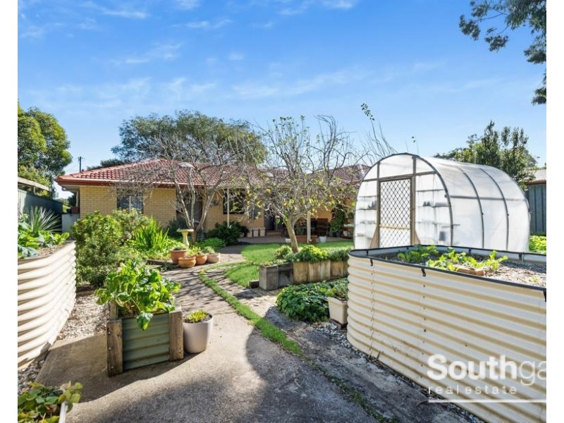 40 Collins Parade, Hackham SA 5163
