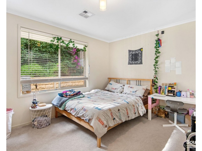 33 Byron Bay Boulevard, Seaford Rise SA 5169