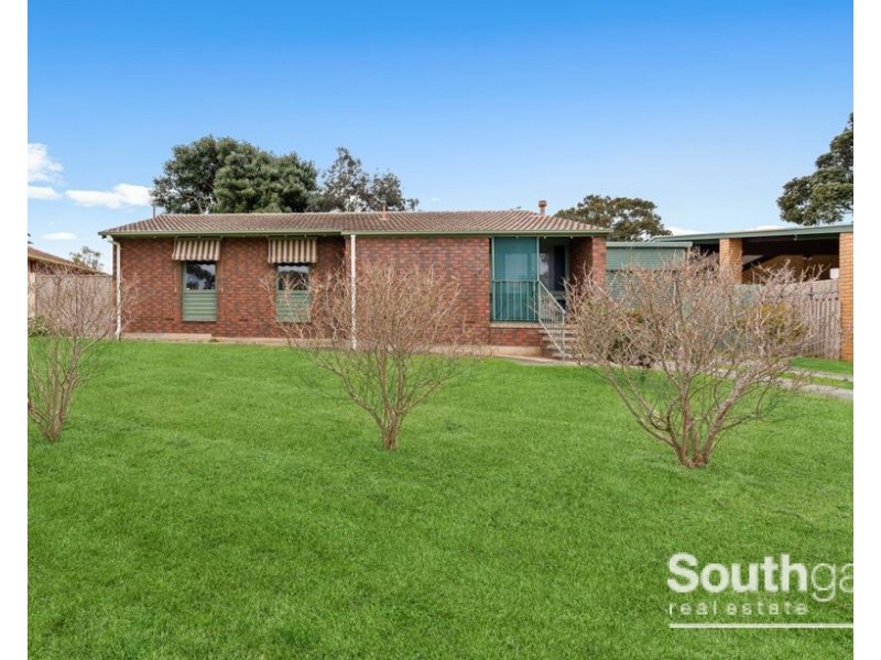 20 Helsinki Road, Hackham West SA 5163
