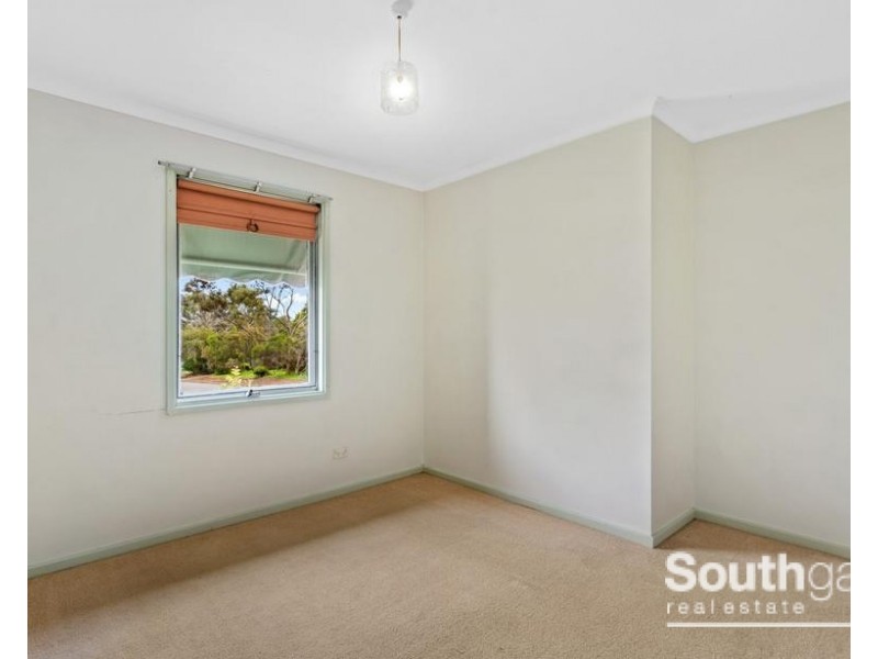 20 Helsinki Road, Hackham West SA 5163