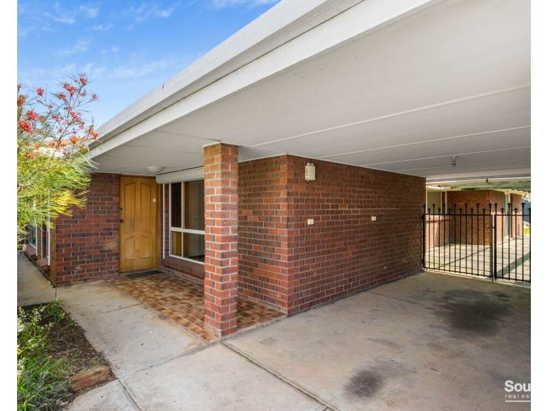 87 Kalgoorlie Avenue, Port Noarlunga South SA 5167