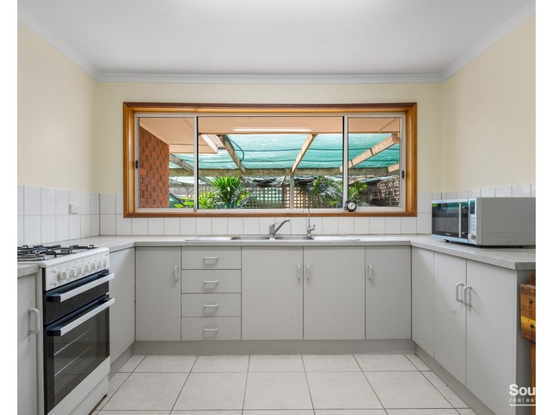 87 Kalgoorlie Avenue, Port Noarlunga South SA 5167