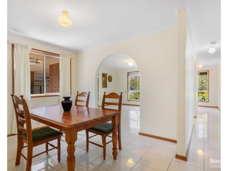 87 Kalgoorlie Avenue, Port Noarlunga South SA 5167