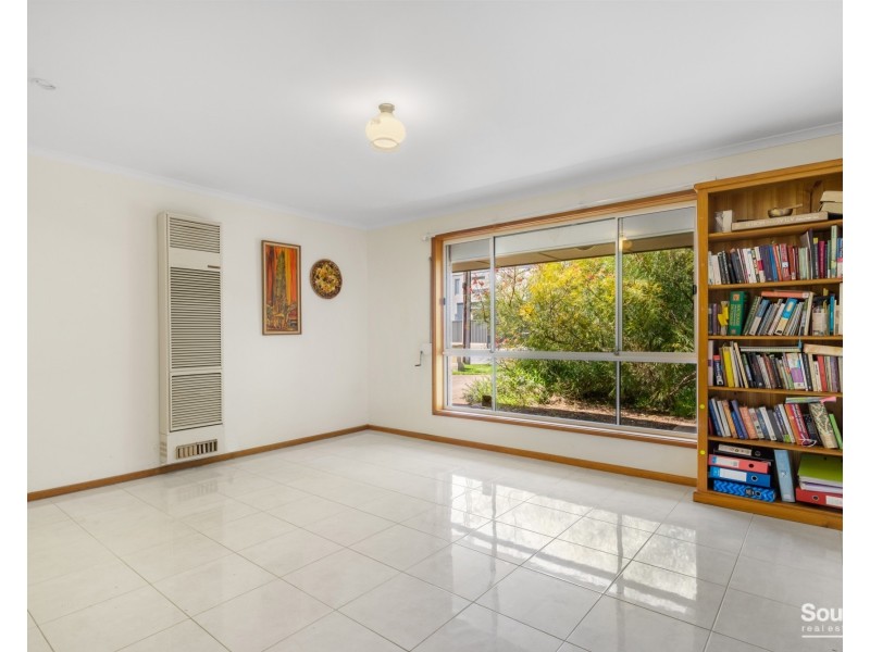 87 Kalgoorlie Avenue, Port Noarlunga South SA 5167