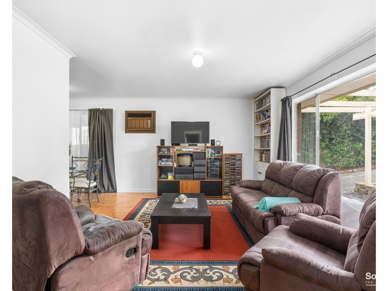 6 Milton Street, Hackham SA 5163