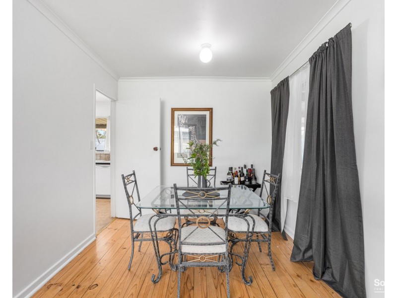 6 Milton Street, Hackham SA 5163