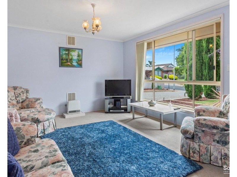 9 Seafarer Court, Seaford Rise SA 5169