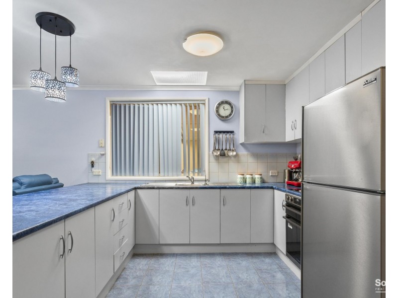 9 Seafarer Court, Seaford Rise SA 5169