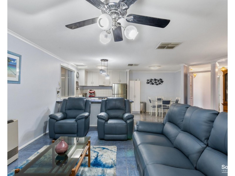 9 Seafarer Court, Seaford Rise SA 5169