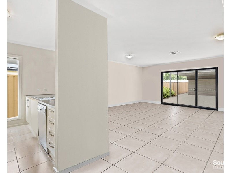 1/713 Grand Boulevard, Seaford Meadows SA 5169