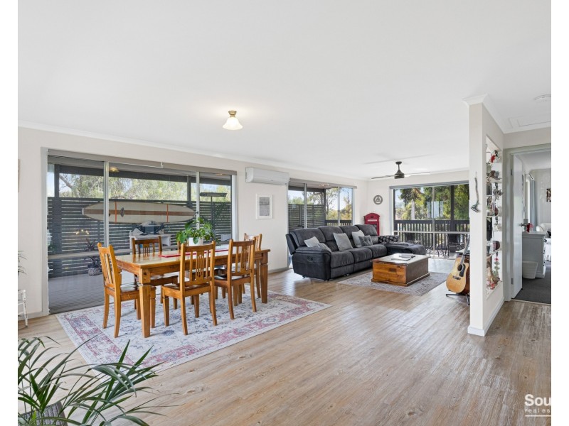 25 Stirling Avenue, Sellicks Beach SA 5174