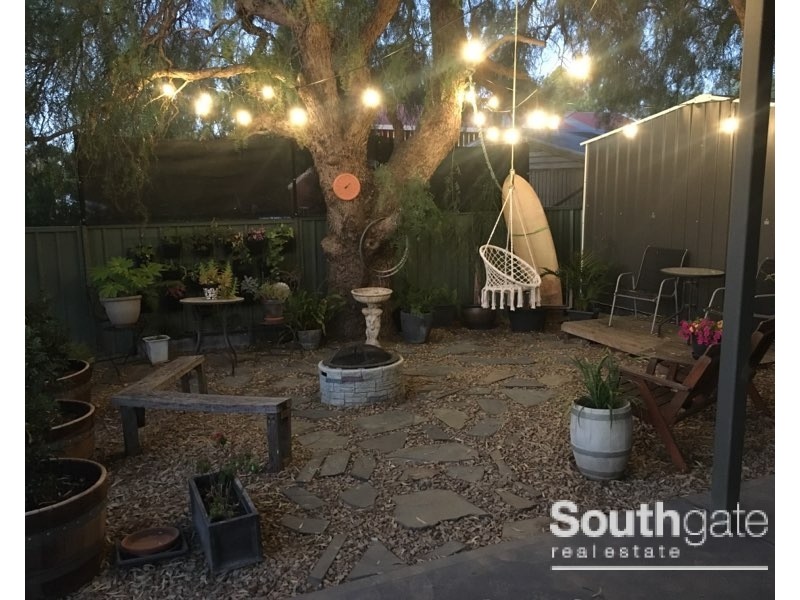 25 Stirling Avenue, Sellicks Beach SA 5174