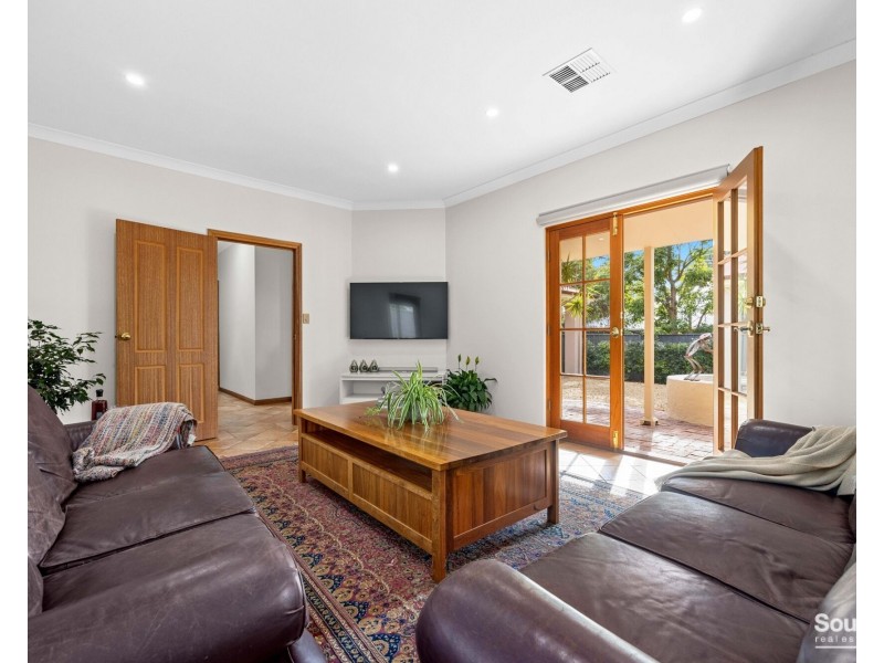 19 Chapman Avenue, Mclaren Vale SA 5171
