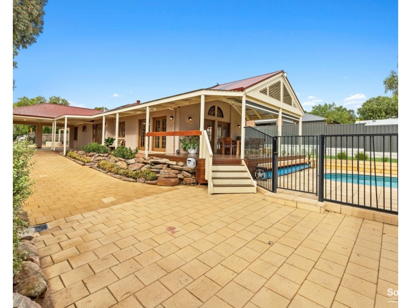 19 Chapman Avenue, Mclaren Vale SA 5171
