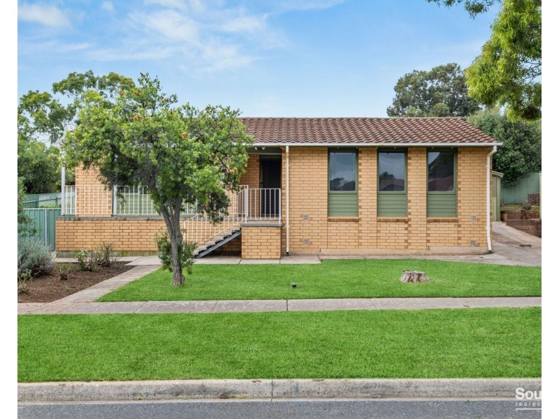 42 Copernicus Road, Christie Downs SA 5164