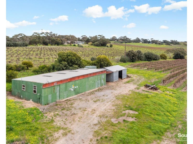 32 Seaview Road, Mclaren Vale SA 5171