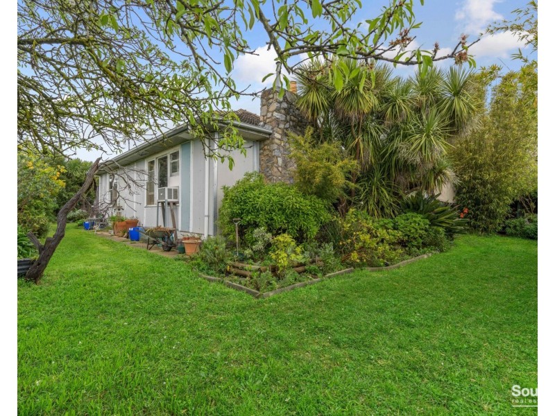 137 Gaffney Road, Willunga SA 5172