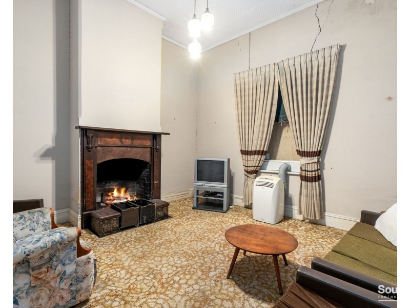 15 Penneys Hill Road, Hackham SA 5163