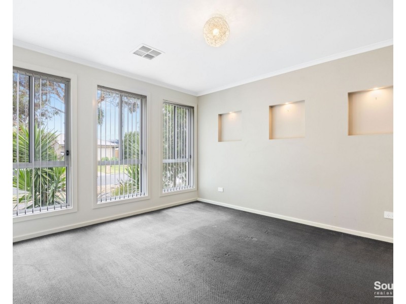 54 Bushtail Avenue, Aldinga Beach SA 5173